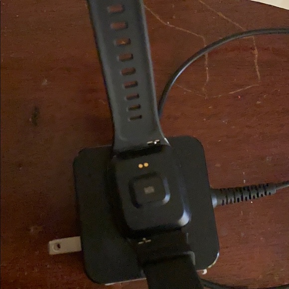 Smart Watch - Picture 2 of 4